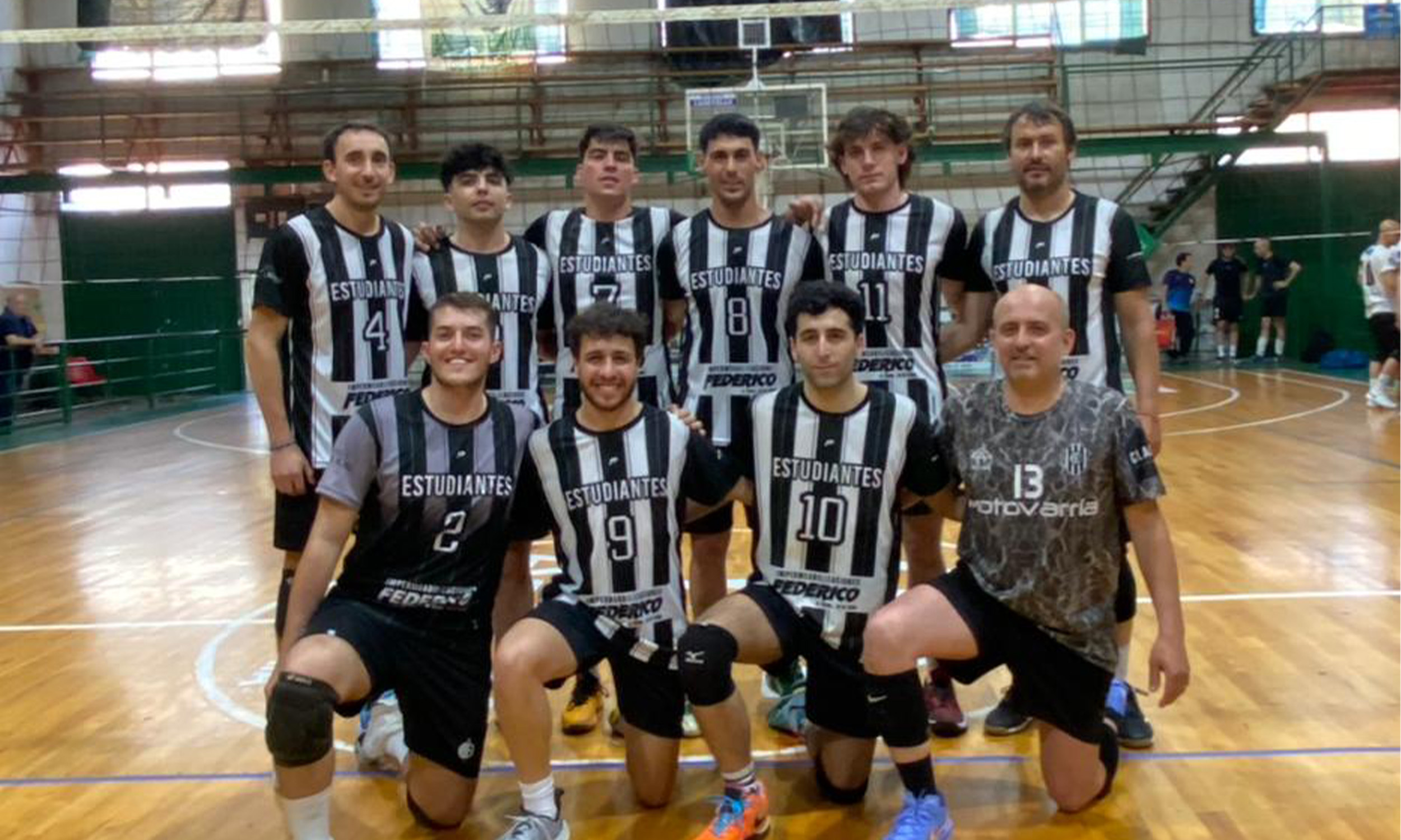 Voley